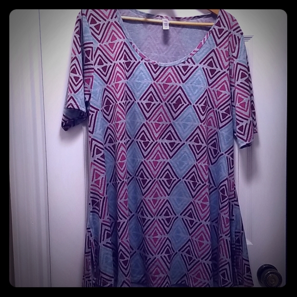 Lularoe Perfect T Size 2xl - Picture 1 of 2